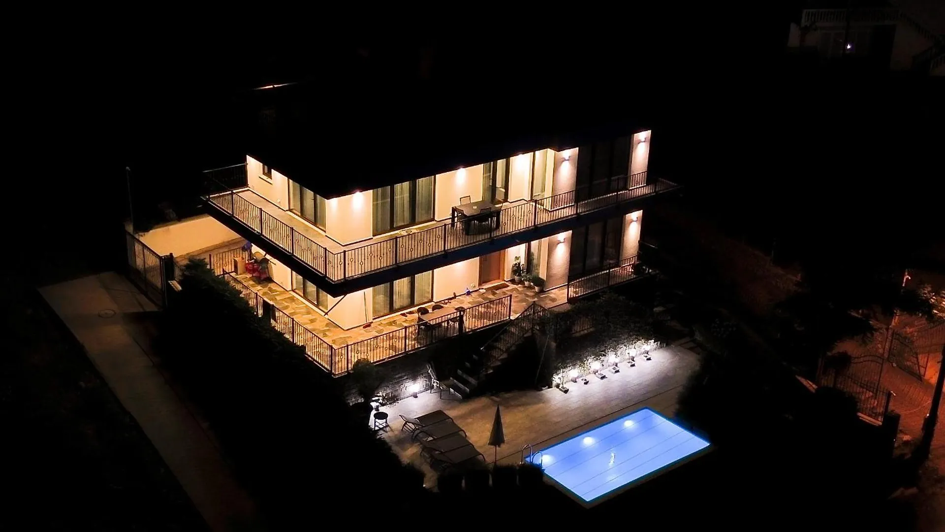 Villa Florale Široka 0*,  Albanië